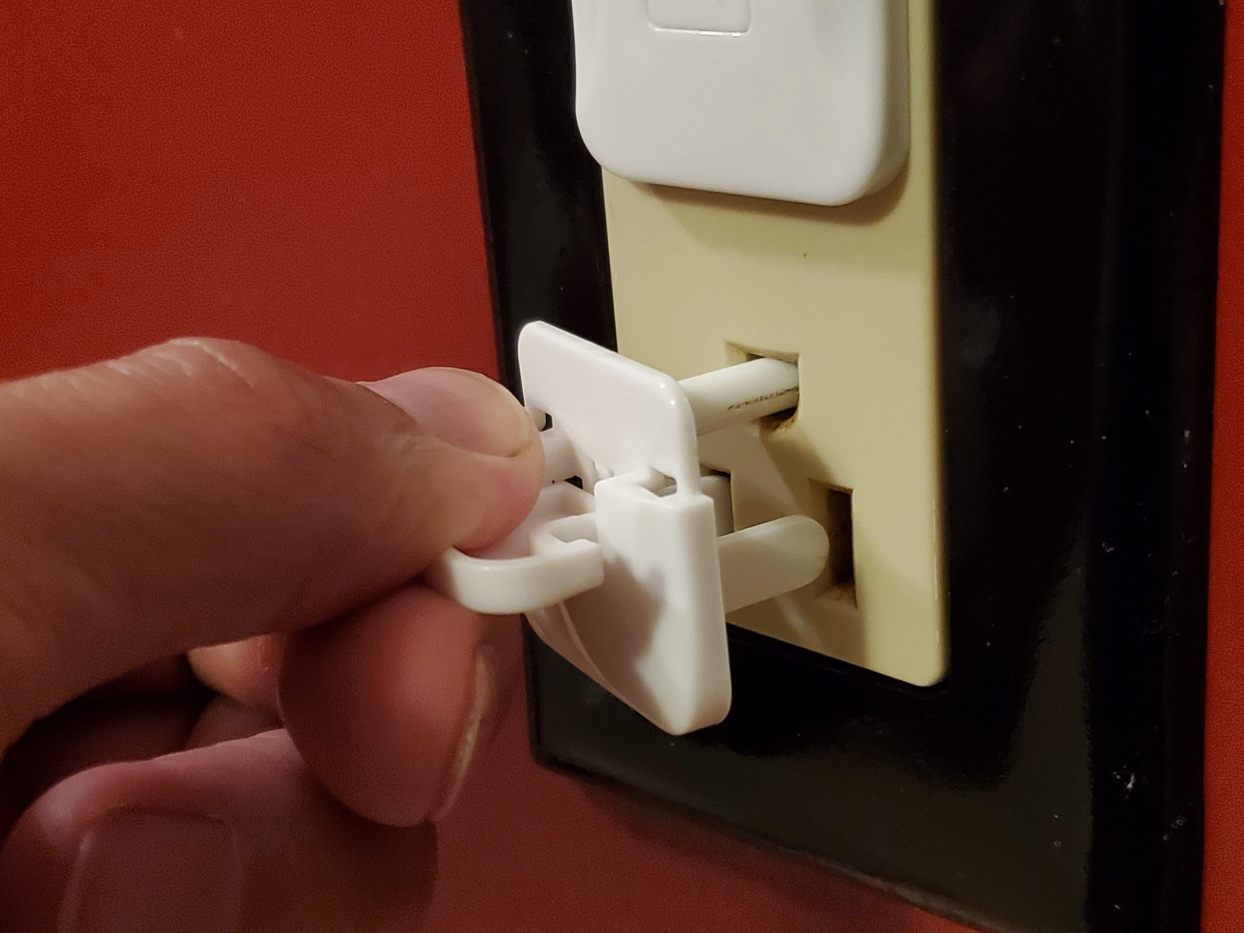 Easy To Remove Outlet Plug Covers BuyToolBags